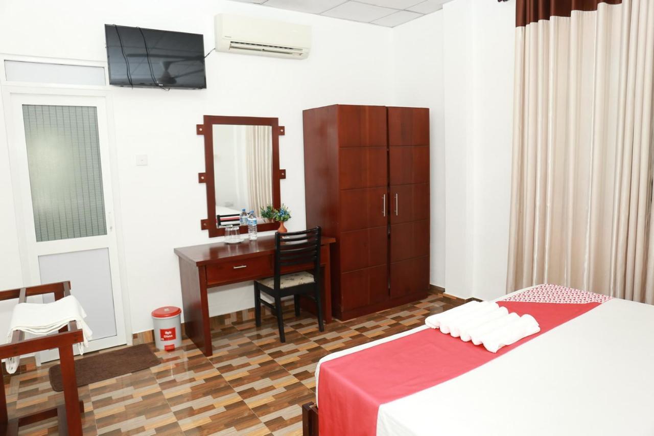 Hotel Coconut Primitive Negombo Exterior foto